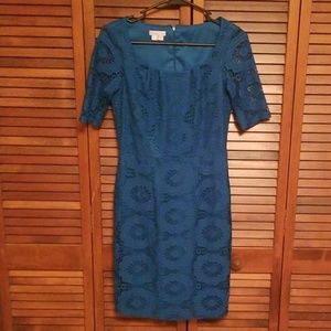 Teal short sleeve lace dress